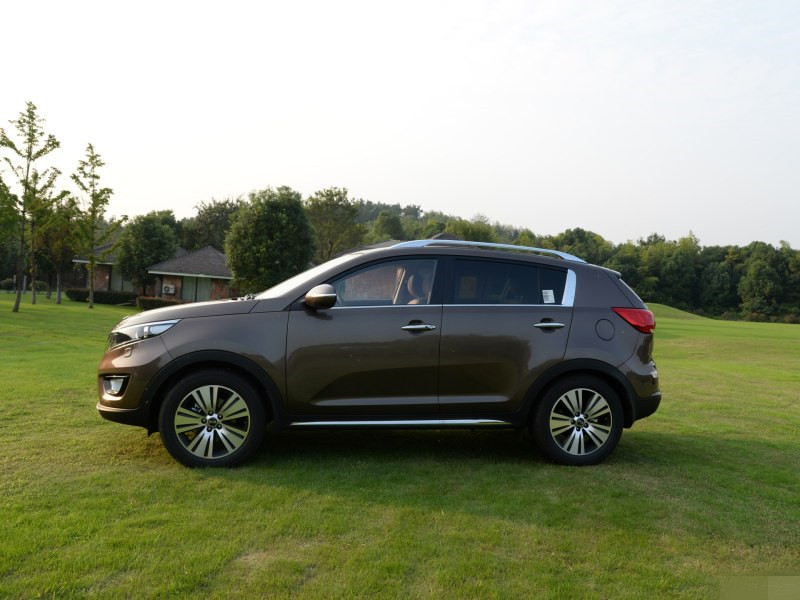 知道为什么路上那么多这款车吗？光看这颜值就都不用说了