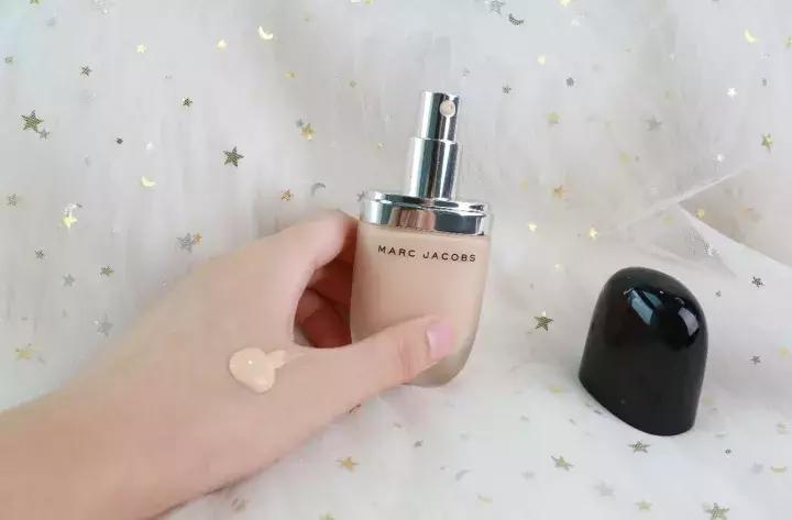 底妆测评遮瑕粉底液好用吗,底妆测评油皮