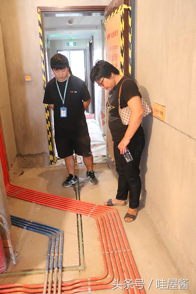 哇屋工地直通车第一站：国贸同悦水电工程