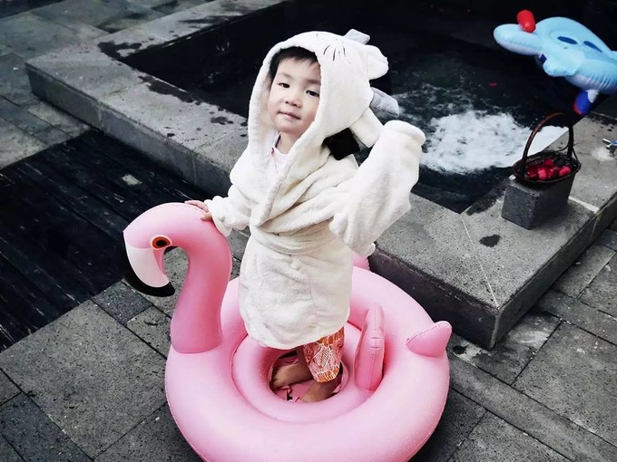 萌宝看世界——插画师妈妈和萌宝的腾冲之旅