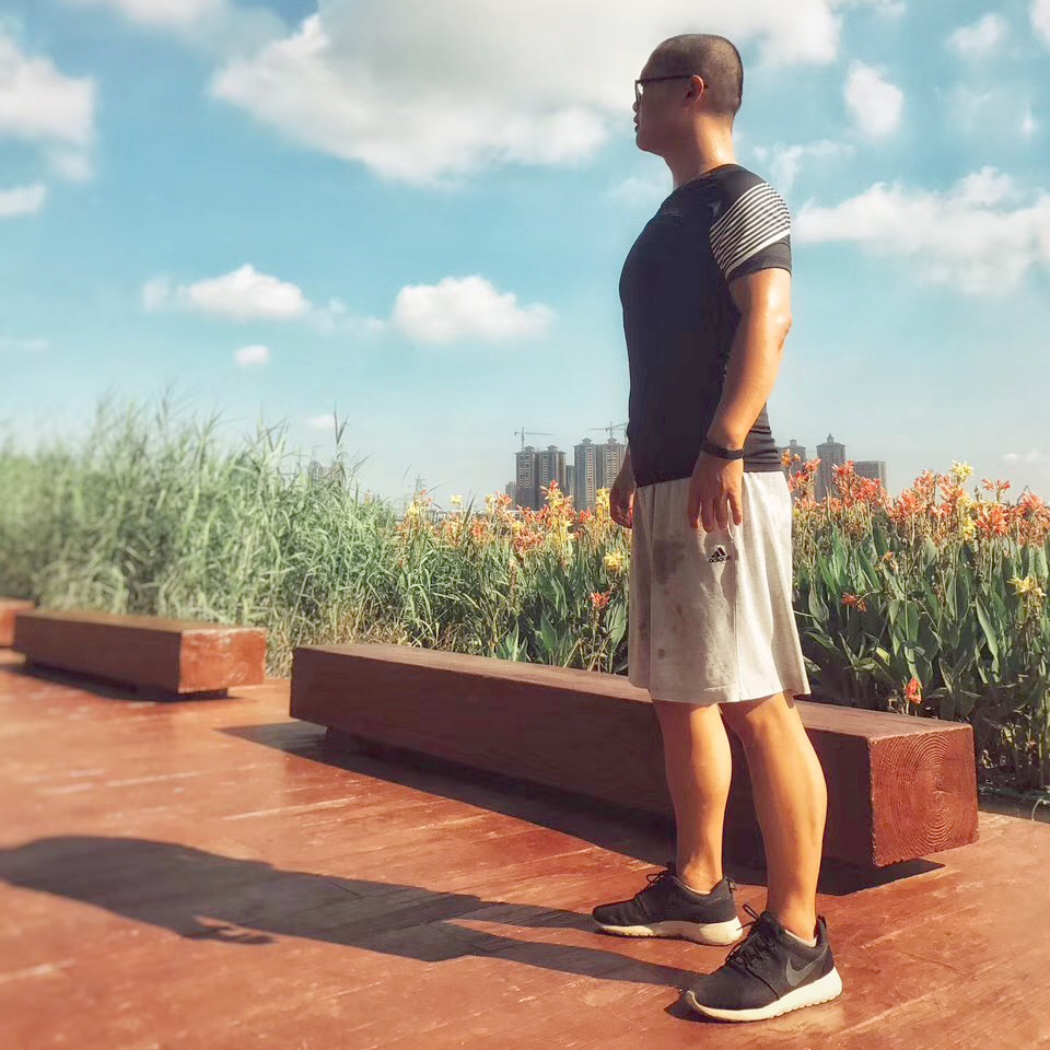 自己做裱花蛋糕简单方法,做蛋糕的简单方法裱花