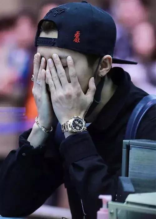 我竟妄想买鹿晗和潘玮柏手上的那块表?