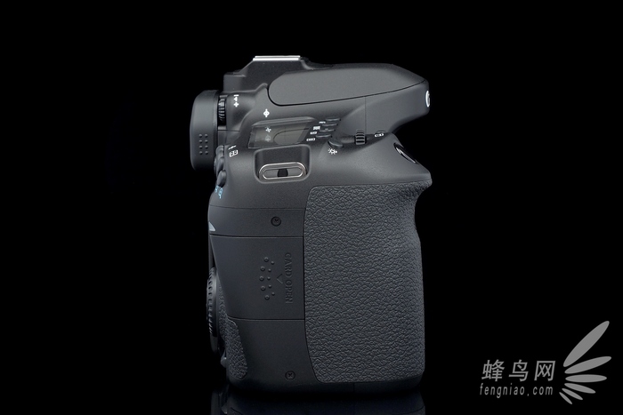 2420万像素的佳能,佳能eos80d有效像素