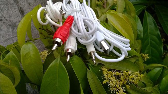 不用去ktv在家也能唱歌跳舞了,别再花钱去ktv了在家都能k歌