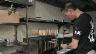 这家曾经爆火的电烤串老店又开回来了!