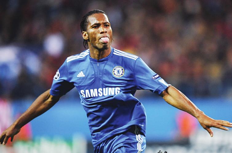 足球界最厉害的中锋德罗巴,足坛德罗巴