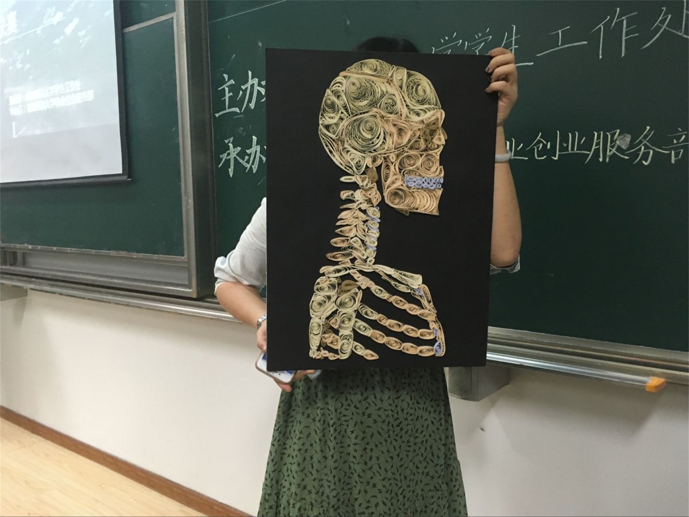 福医大举办“彧学杯”创新创意大赛手工艺术作品尽展风采