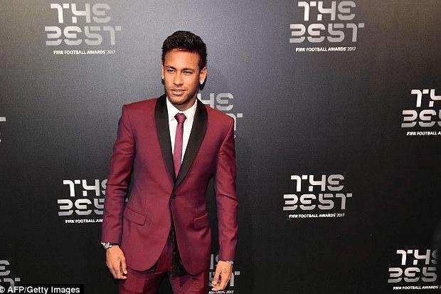 足坛十大帅哥中国,足坛现役十大帅哥