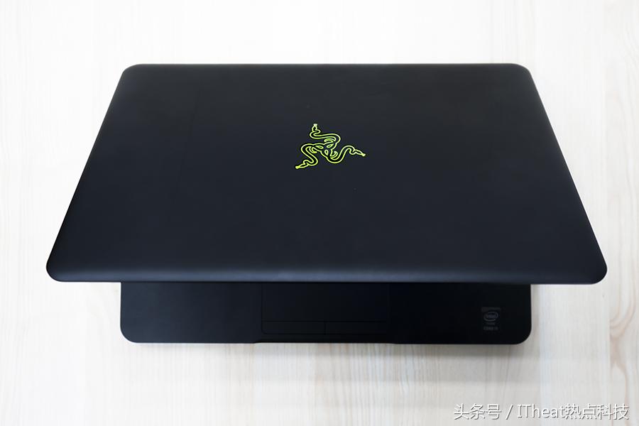 雷蛇灵刃是什么笔记本,雷蛇笔记本灵刃14寸测评