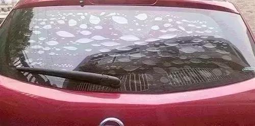 汽车贴膜小气泡如何消除,汽车贴膜气泡如何去除