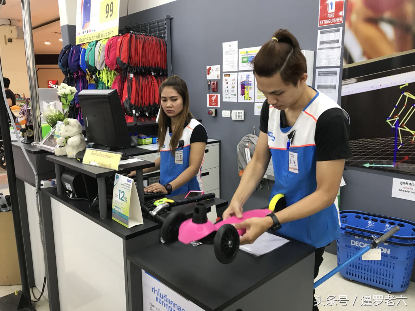 迪卡侬幼童滑板车,迪卡侬成人三轮滑板车