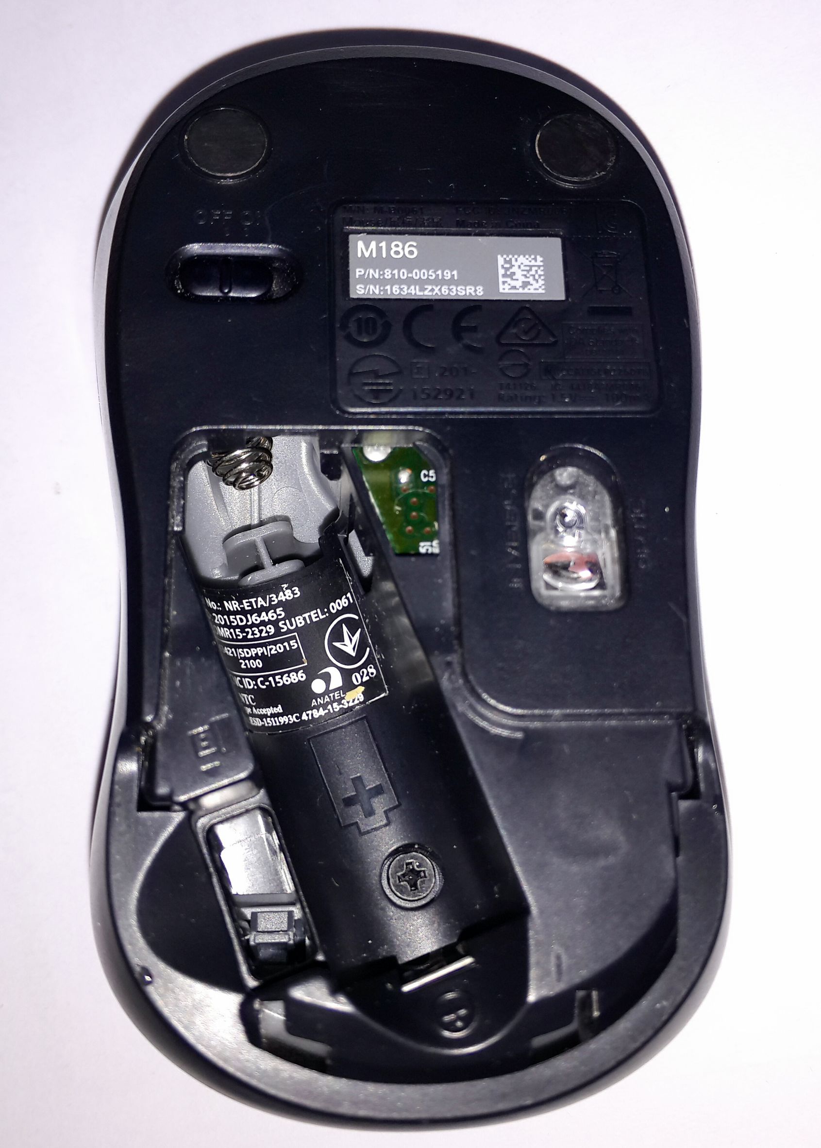 罗技m186无线鼠标电池能充电吗,罗技m186无线鼠标分解图