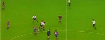 足坛经典过人马拉多纳,马拉多纳国足gif