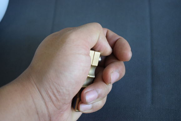 链条指尖陀螺减压玩具,跟指尖陀螺一样的玩具