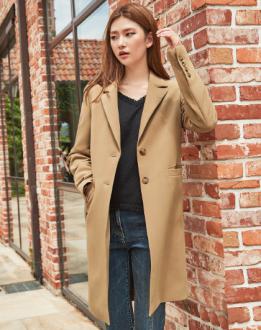 法国女人60仍是少女，重阳节保持优雅美丽的穿搭法则都在这里！