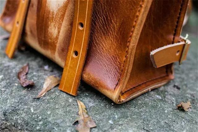 “双十一”不仅是女生专利，这10只设计师男包推荐给你！