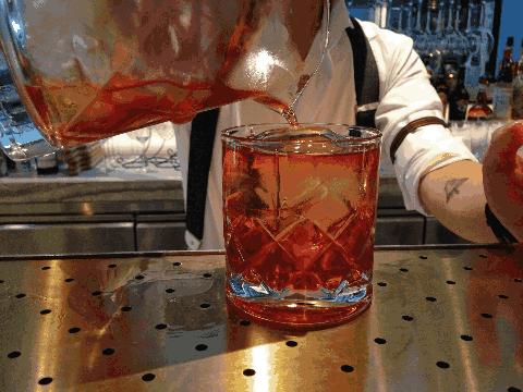 上海外滩W酒店调酒师DylanLam：初生牛犊就在WOOBAR