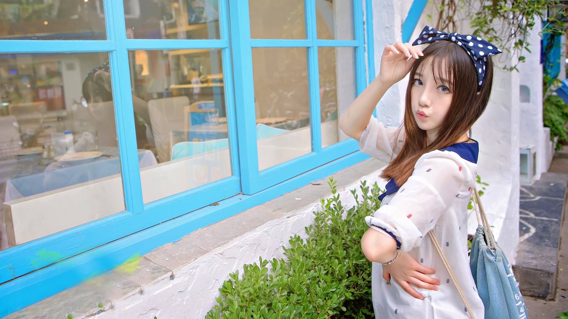 如何亲近陌生女孩,怎么近距离接触心上人