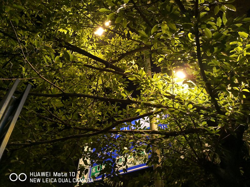 华为mate10深度上手体验,用了一年的华为mate10感觉如何