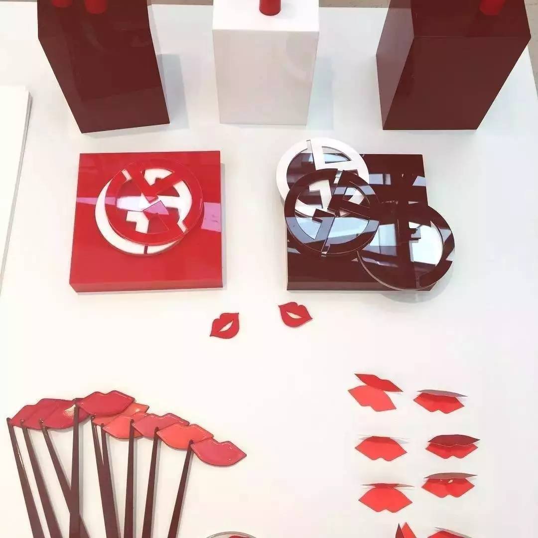 阿玛尼红管405丝绒哑光,阿玛尼红管唇釉chanel75