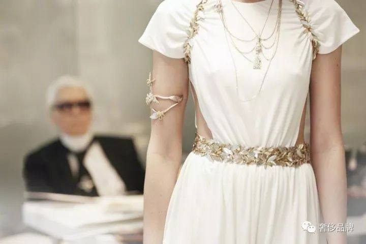 宋慧乔穿衣风格2018,宋慧乔香奈儿外套