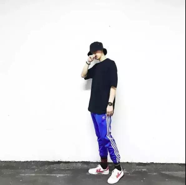 好看的国货小白鞋夏天推荐,好看又舒服的小白鞋秒杀