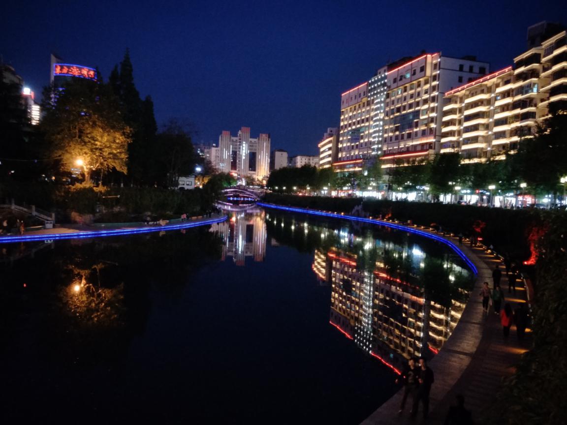 遵义湘江夜景视频,遵义湘江河夜景