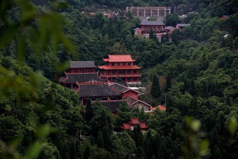 花安高速花溪段,花安高速沿途景区