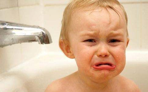 婴儿红屁股护理,怎么样护理婴儿红屁股脱皮