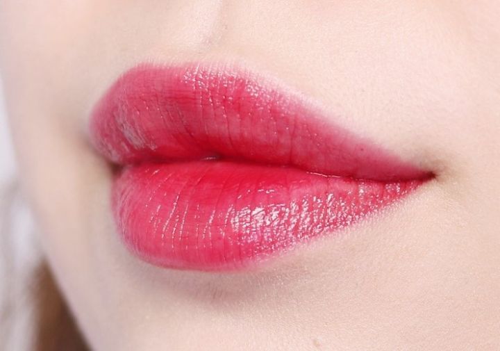 今年秋冬最显白的口红种草必备,秋冬显白口红色号推荐