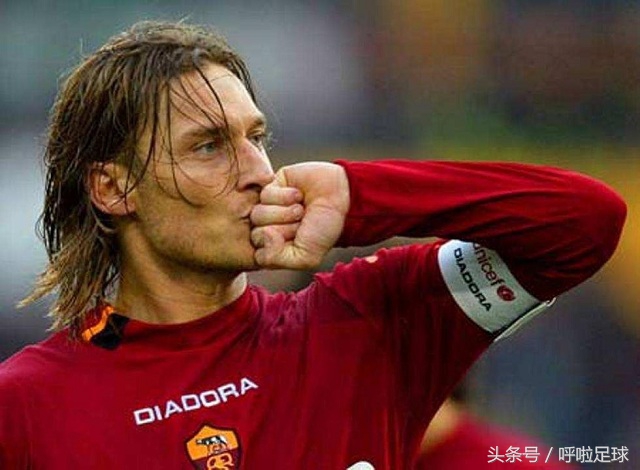 贝克汉姆和c罗哪个更帅,卡卡c罗贝克汉姆同队