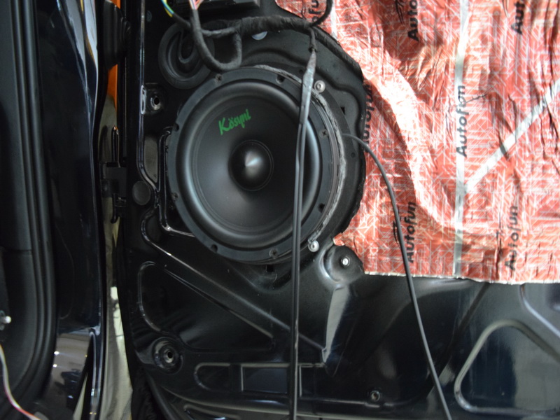 昆明发烧友汽车音响改装,昆明奥迪q4音响改装