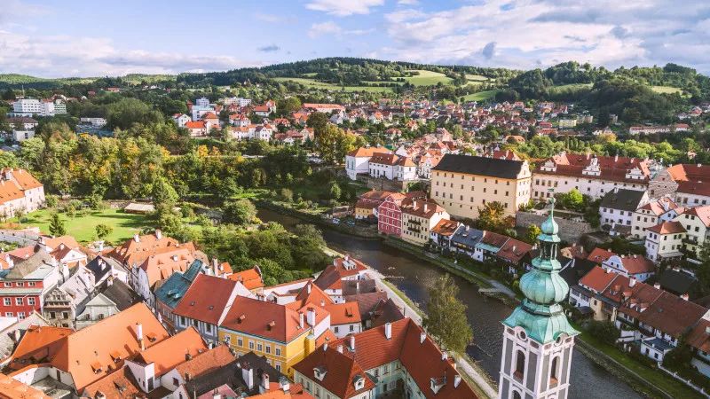 去欧洲旅游必须先去亚洲么,欧洲之行捷克