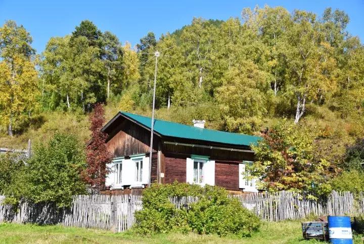 坐火车穿越俄罗斯西伯利亚,欧洲火车途经小镇