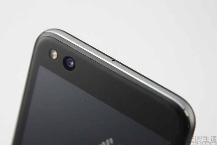 奢华是一种心态：国礼手机YOTA3评测