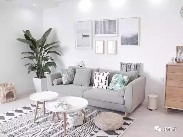 婚纱照挂在卧室床对面的墙上好吗,主婚纱照摆放在卧室的最佳效果图