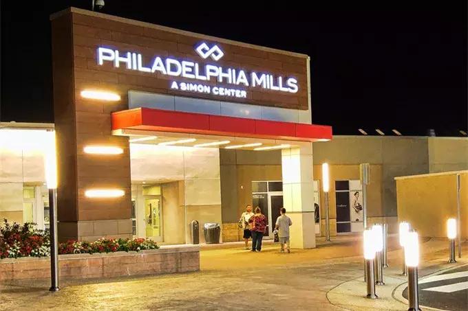 美国洛杉矶奥特莱斯购物,美国洛杉矶奥莱购物篇