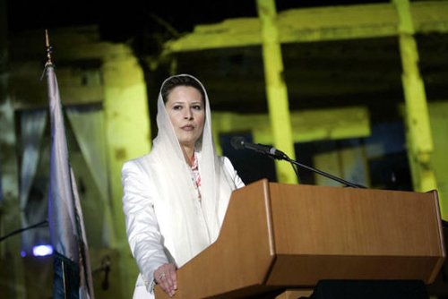 卡扎菲被枪杀完整版,卡扎菲儿女今何在