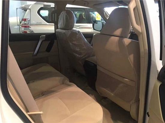 2022丰田霸道2700中东版丐版价格,霸道2700普拉多中东版新车多少钱