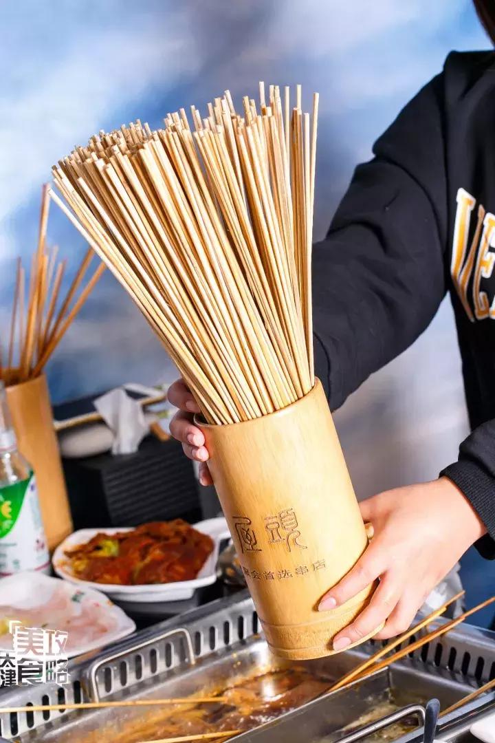 成都串串界的“龙头老大”—可以撸到嗨的串串来天津奥城啦！