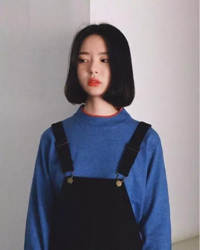 刘海图片女显脸小,有刘海扎发显脸小