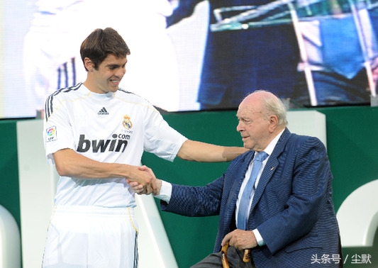 世界足坛历史100大球星排名,世界足坛10号排行榜