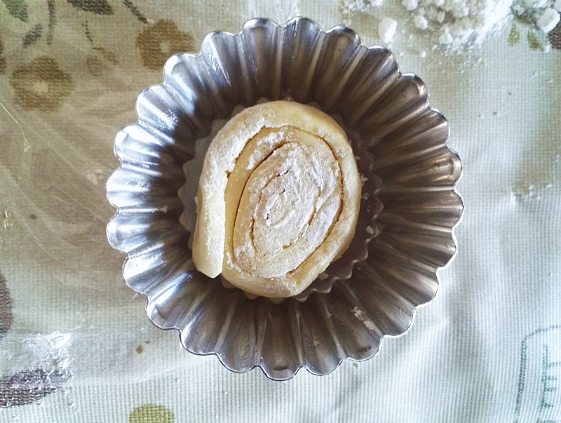 在家怎么把蛋挞做得又简单又好吃,如何做出好吃的蛋挞教程简单易学