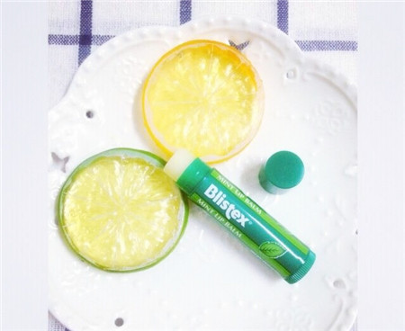 滋润保湿一支唇膏拯救颜值,秋冬滋润持久的唇膏