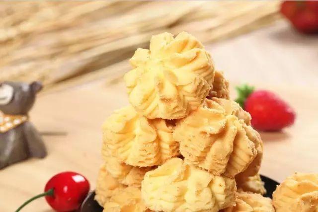 香港最正宗的小熊饼干,香港本地人吃的小熊饼干