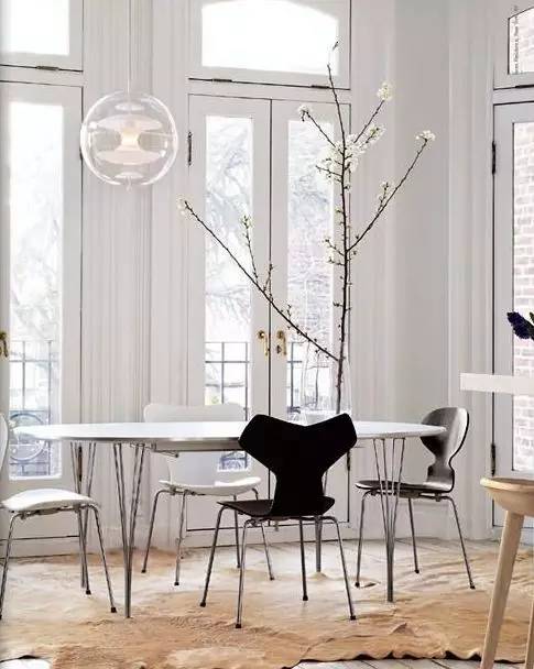 灯具的演变历史图片,中国与国外灯具设计理念对比