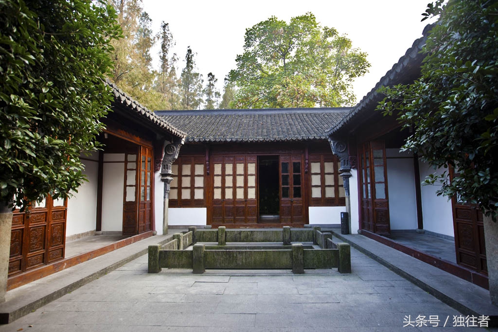 鏉窞鍥灄涔嬪啝閮簞,瑗挎箹鍙ゅ吀鍥灄涔嬪啝