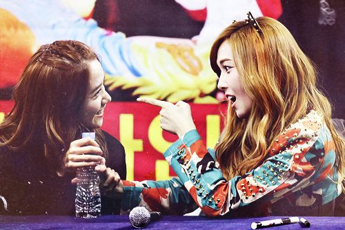 灏戝コ鏃朵唬璐よタcp,灏戝コ鏃朵唬鍏佸笗鍏佷緫鍏佽搐cp