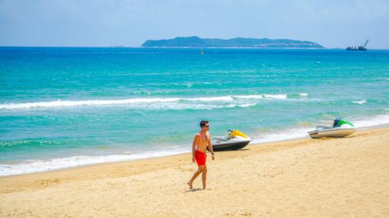 三亚送的14个免费海上游玩项目,三亚必买10件礼物