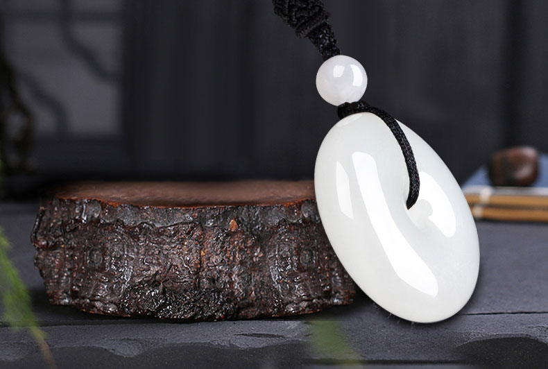 汗液能滋润皮肤么,汗液能浸透玉石吗